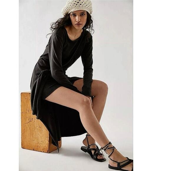 Free People Black Molly Side Tie Scoop Neck Long Sleeve Wrap Maxi Dress Sz M - Picture 1 of 7